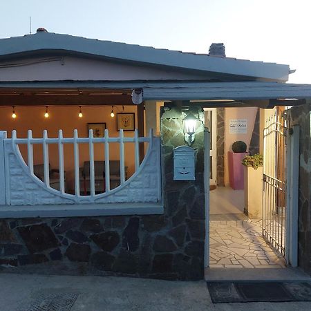 Oasi Del Relax Bed & Breakfast ชิวิตาเวกเกีย ภายนอก รูปภาพ