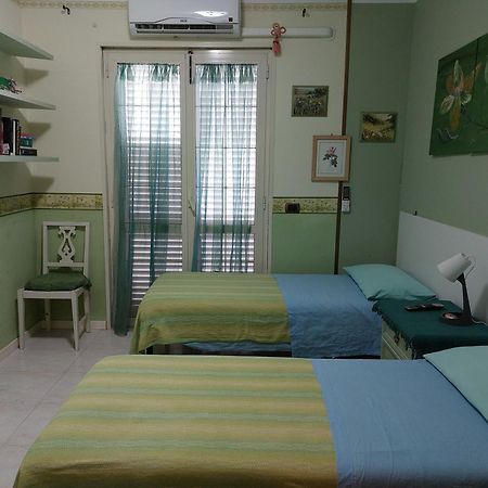 Oasi Del Relax Bed & Breakfast ชิวิตาเวกเกีย ภายนอก รูปภาพ