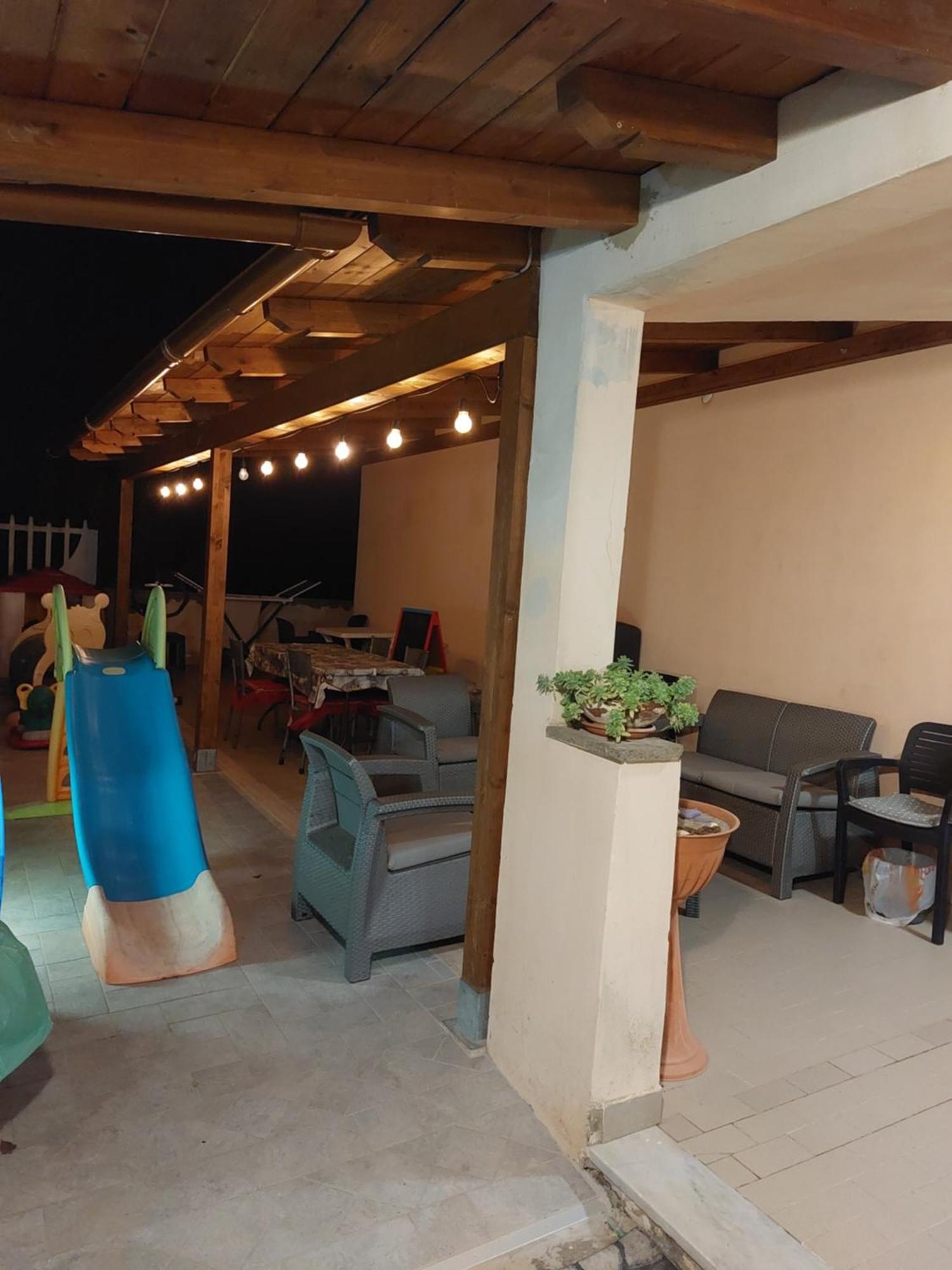 Oasi Del Relax Bed & Breakfast ชิวิตาเวกเกีย ภายนอก รูปภาพ