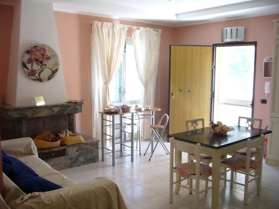 Oasi Del Relax Bed & Breakfast ชิวิตาเวกเกีย ภายนอก รูปภาพ